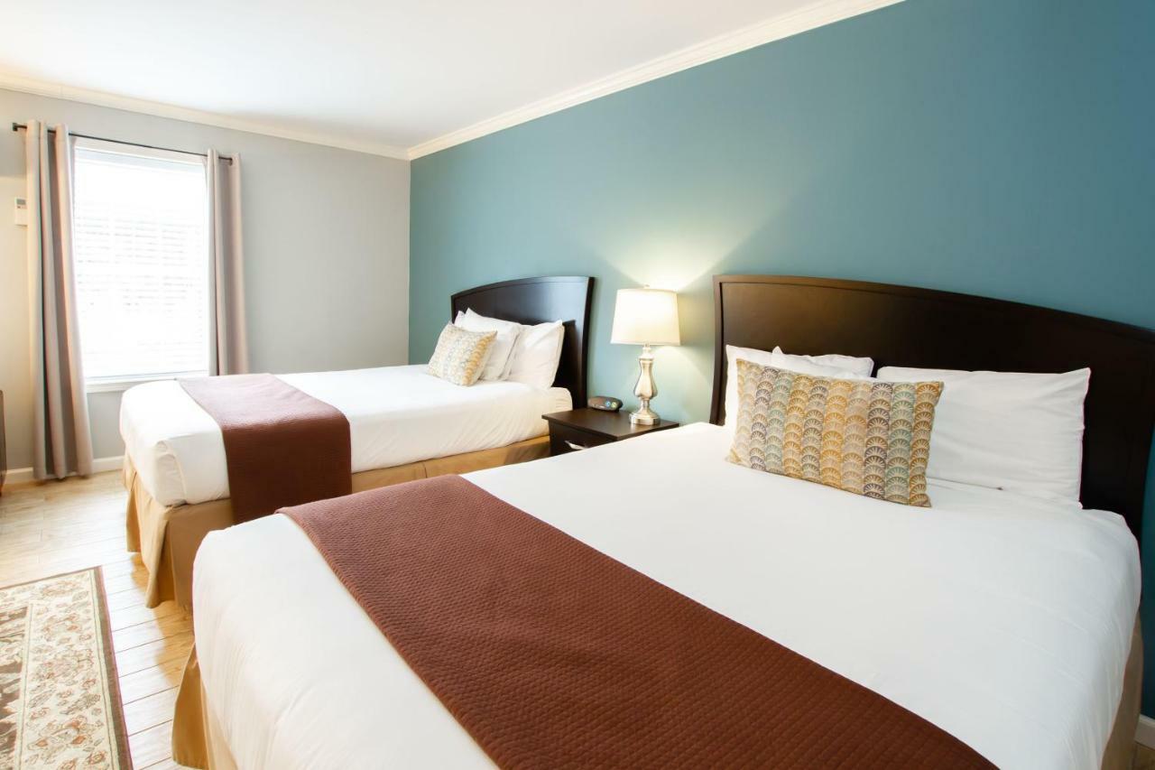 The Dahlonega Square Hotel & Villas Exterior photo